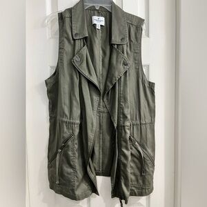 American Eagle Outfitters Vest Women Medium Olive